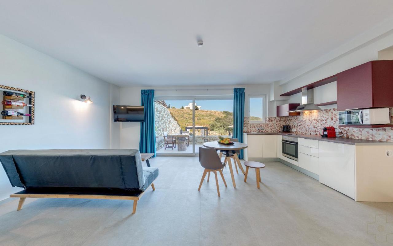 Spiros-Soula Thematic Suites Agia Pelagia  Exterior photo