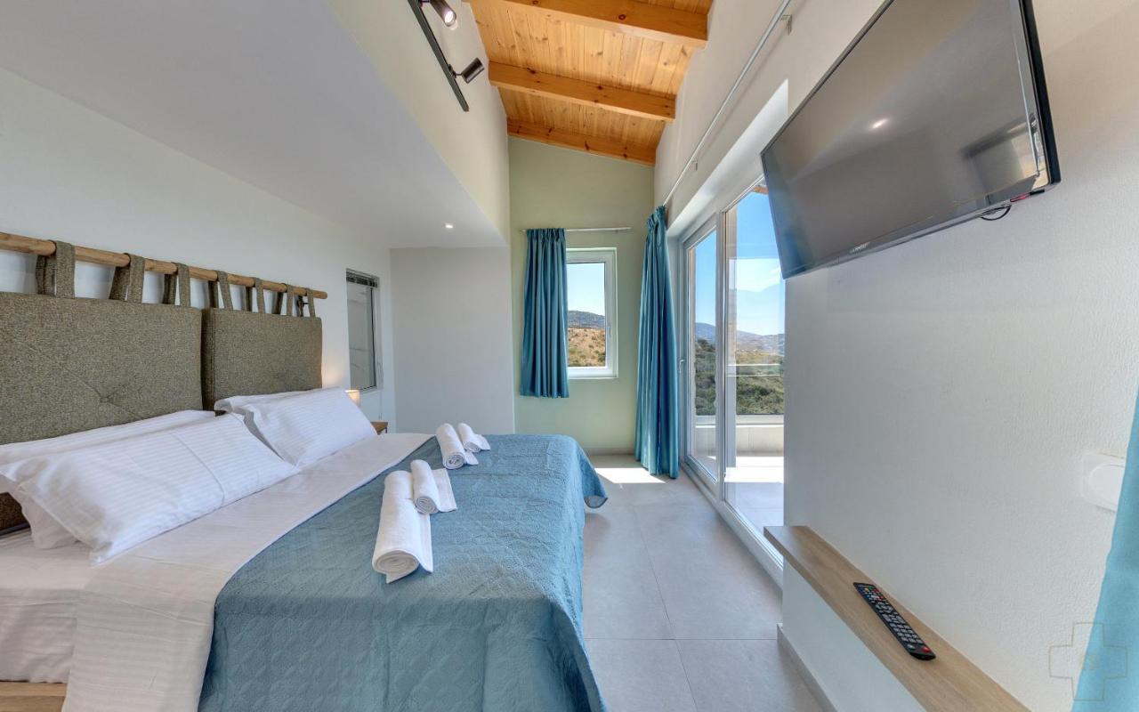 Spiros-Soula Thematic Suites Agia Pelagia  Exterior photo